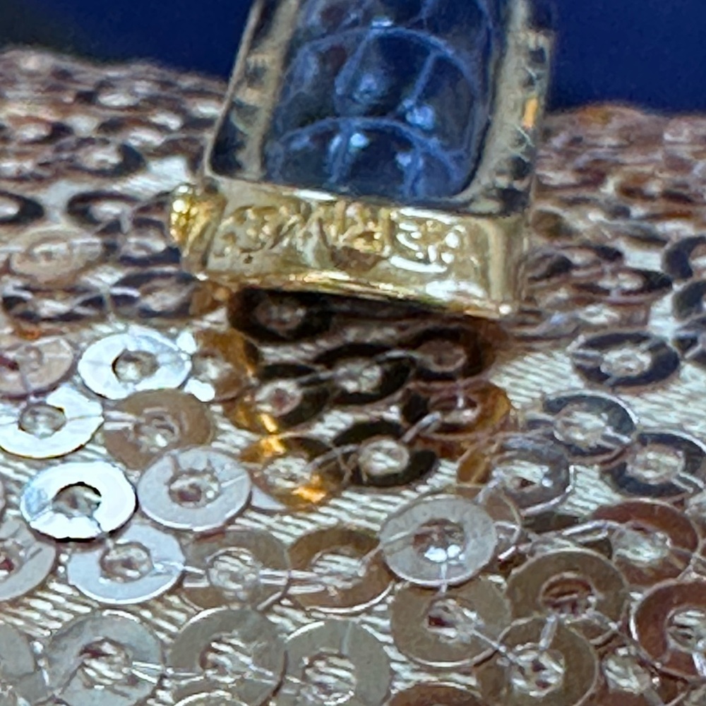 Hermes women’s Gold and Blue leather Bracelet- GORGEOUS! EXCELLENT CONDITION! - Picture 14 of 16